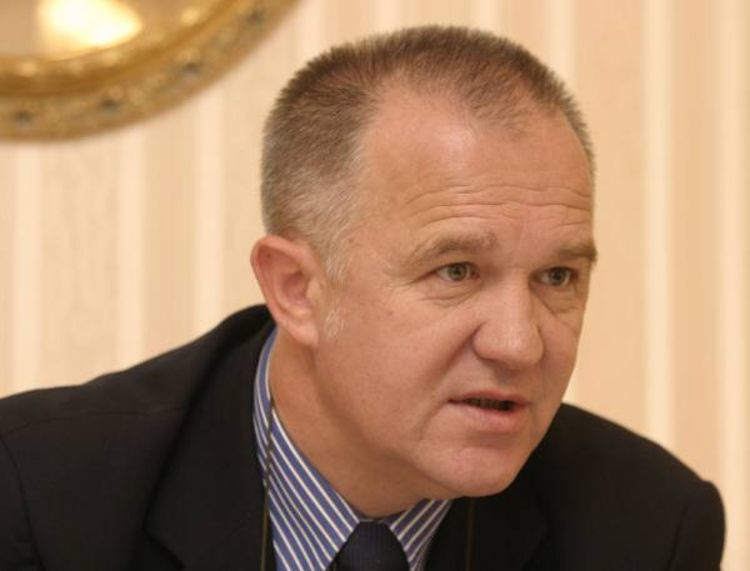 Dragan Čavić: Artmanova iznijela laž