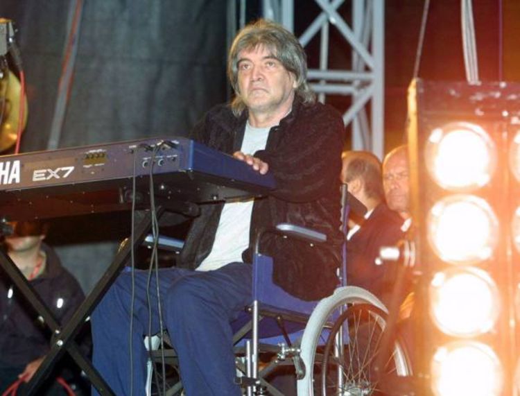 Preminuo Laza Ristovski