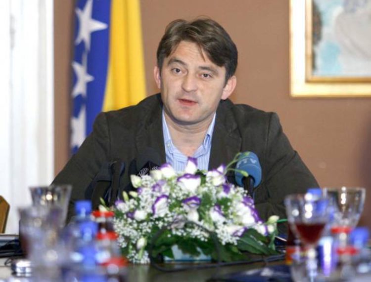 Smjene zbog neprofesionalnog rada