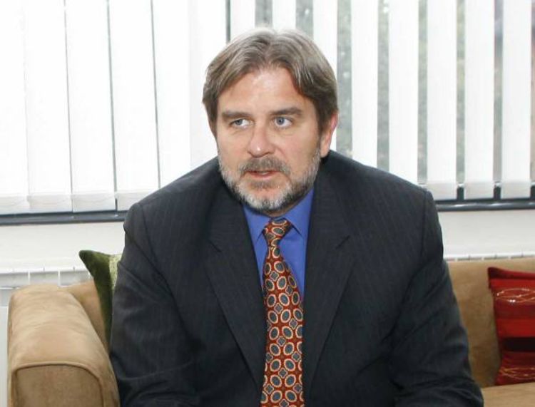Čarls Ingliš: Sukob s Lajčakom je sukob sa SAD