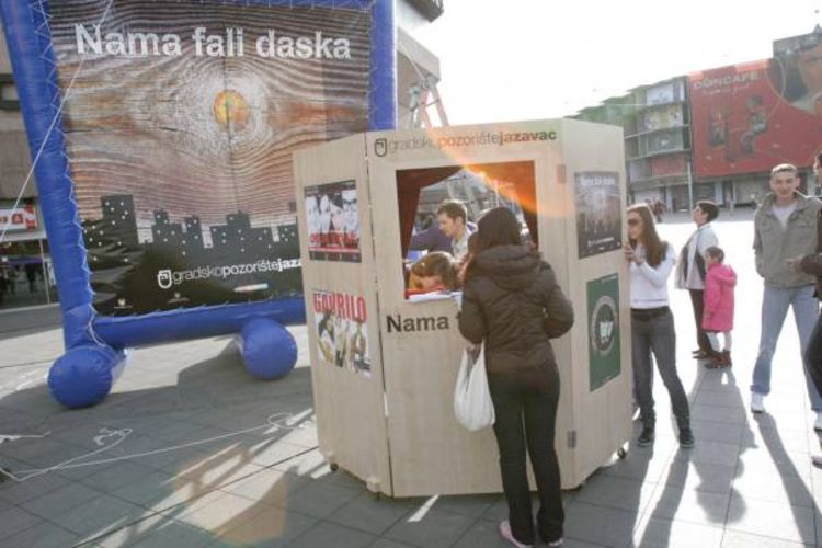 Nastavljena kampanja Gradskog pozorišta Jazavac
