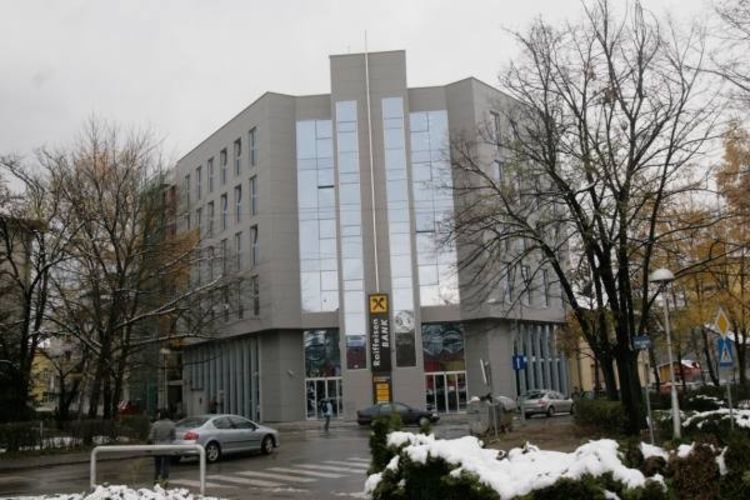 Raiffeisen banka suspendovala službenika zbog krađe 2 miliona KM