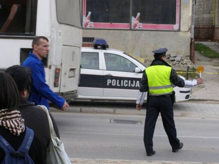 Učenik pokušao da se ubije zbog ocjena