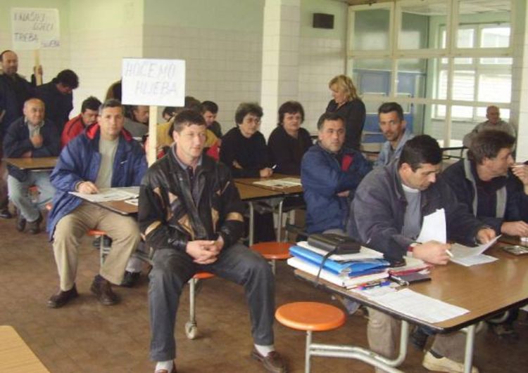 Vlasnik dovodi nove radnike umjesto onih koji štrajkuju