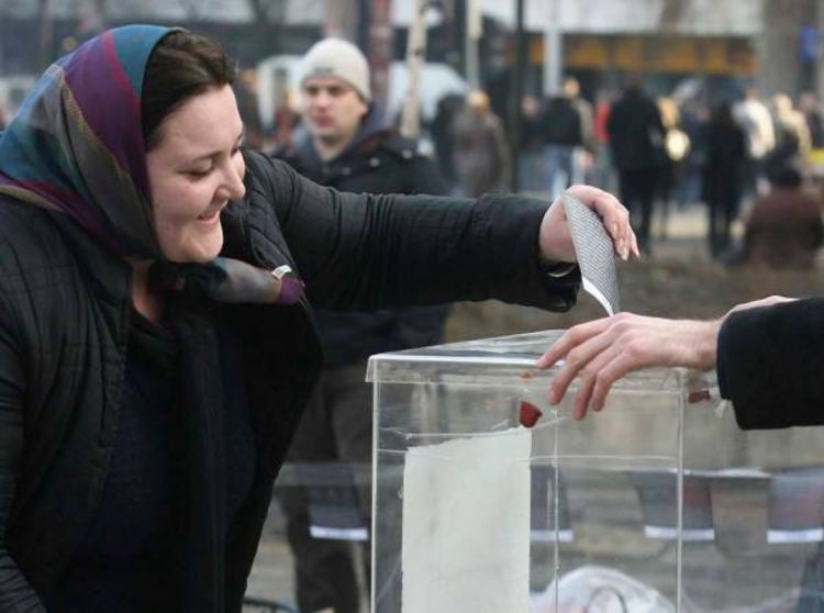 Tadić odbio uslove DSS-a i Nove Srbije
