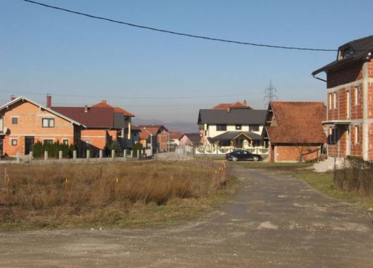 Jedan mladić poginuo, tri teško povrijeđena