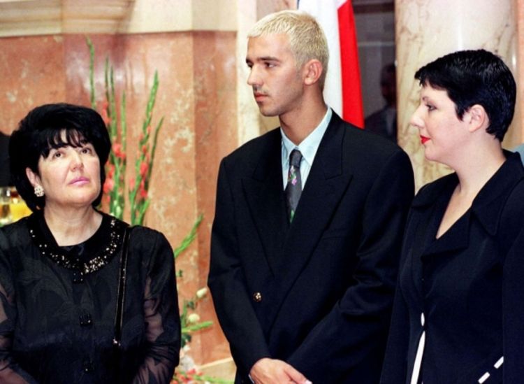 Mira Marković ćuti o azilu