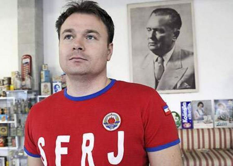Hodočasnici u `fići` idu da se poklone Titu