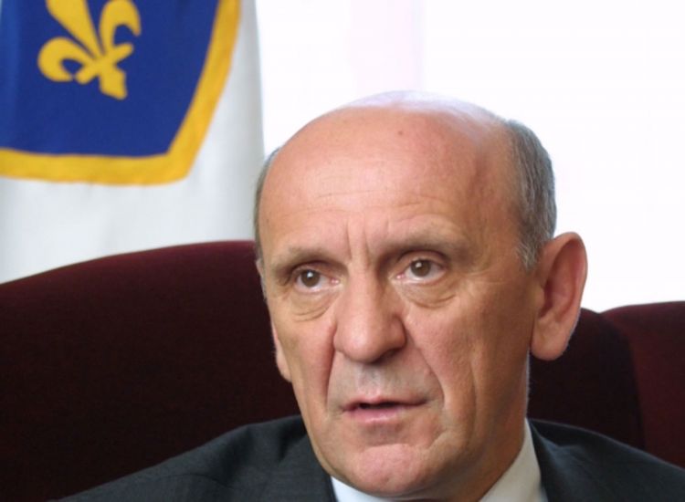 Tihić: Lajčak se plaši Dodika