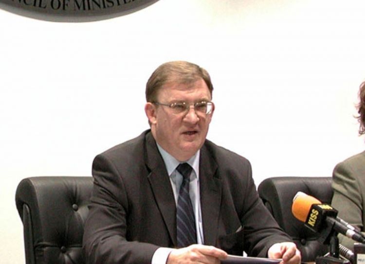 Deficit u januaru pola milijarde