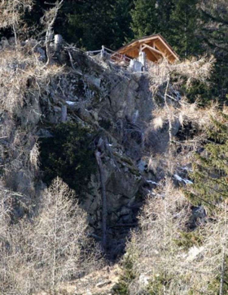 Dječak poginuo spasavajući prijatelja