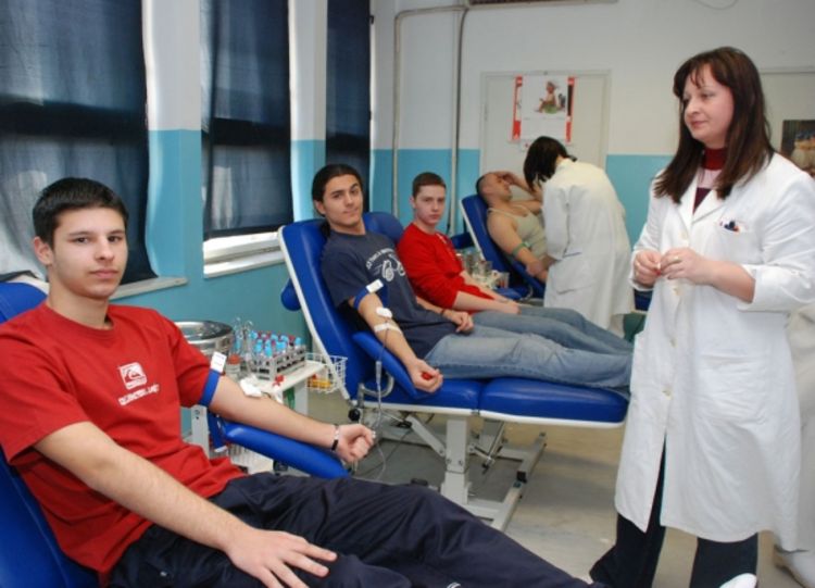 Počela proljećna akcija davanja krvi