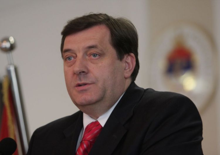 Usvojiti zakone koji će otvoriti put u EU