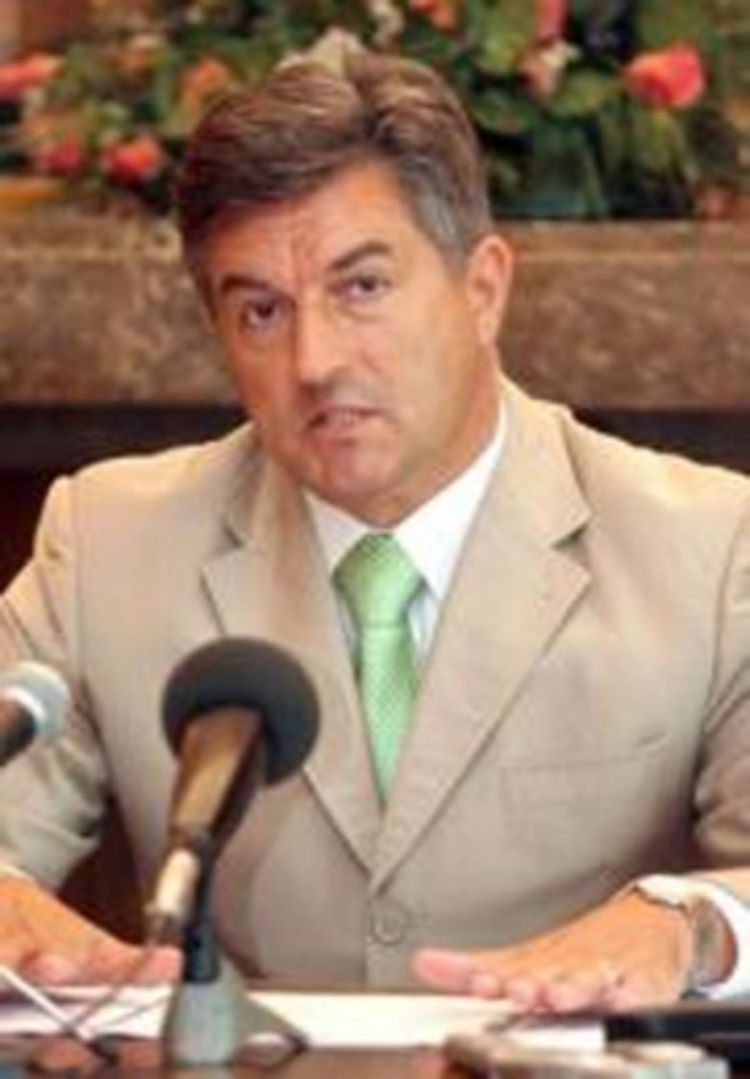 Prazne pruge na sjeveru Kosova