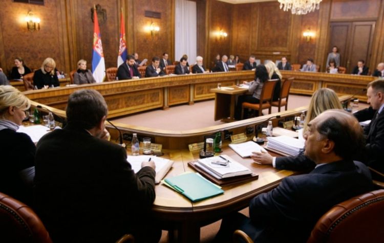 DS i G17 plus zaustavili radikale