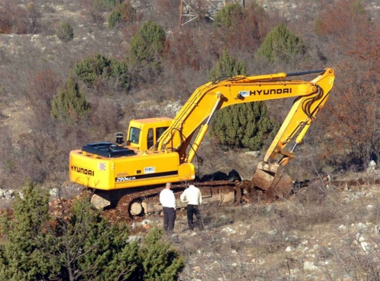Mještani ponovo zaustavili radove