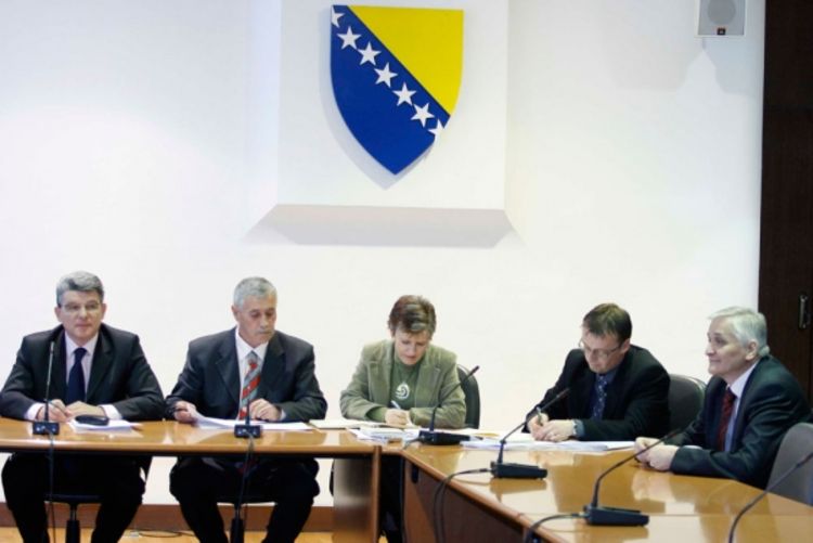 Prekinuta sjednica prije glasanja