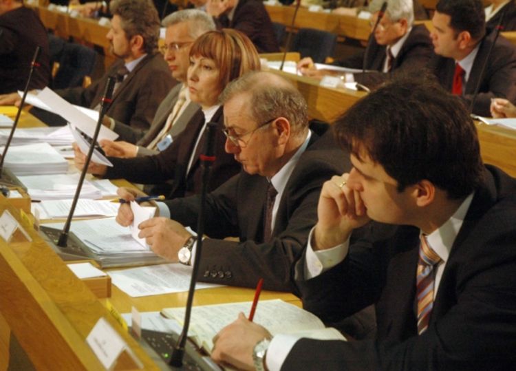 Omogućen dokup staža do tri godine