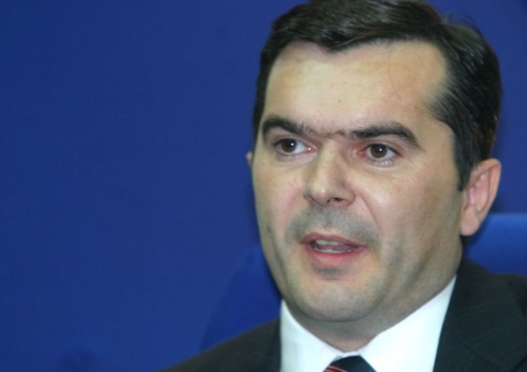Odveli Todovića mimo procedure