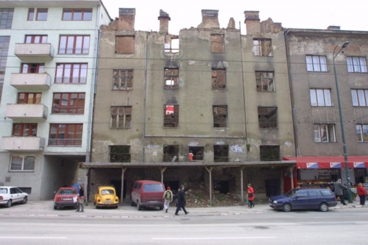 Podstanari u vlastitom gradu