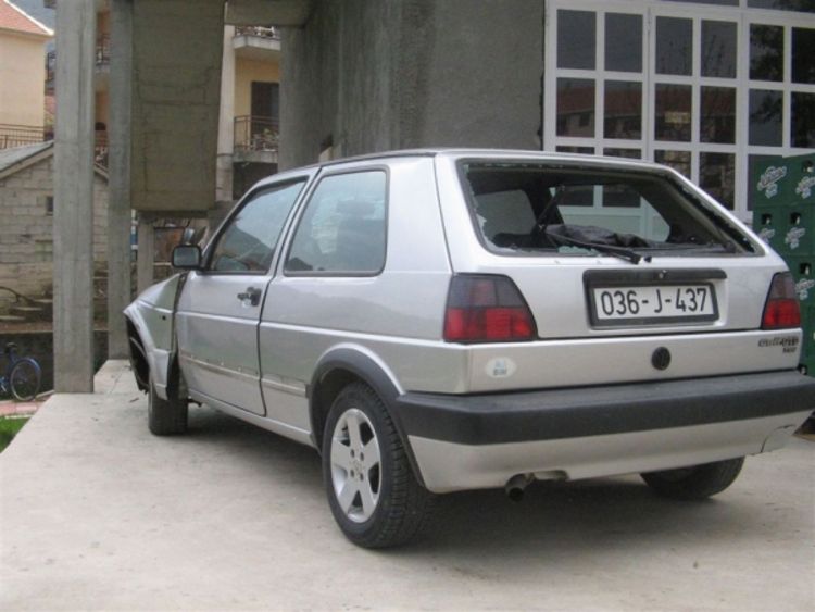 Šesnaesti automobil dignut u vazduh