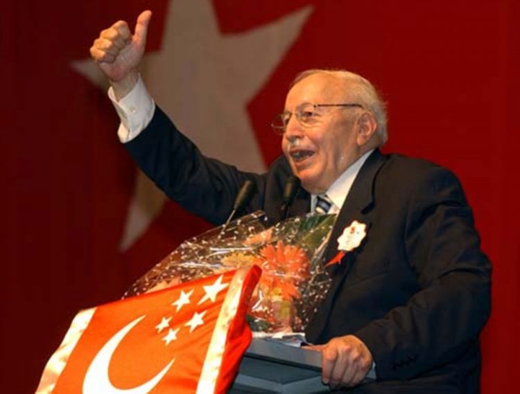 Bivši turski premijer u kućnom pritvoru
