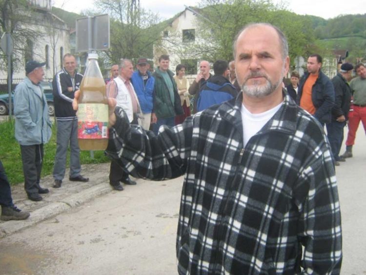Mještani spriječili isključenje vode dužnicima