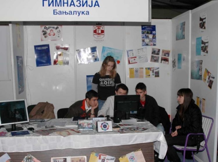 Gimnazijalci privlačili pažnju