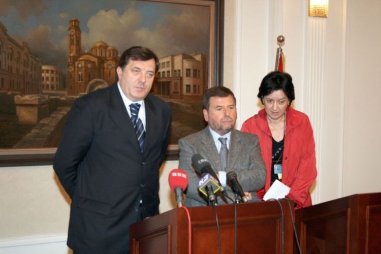 Milorad Dodik: Ne može biti favorizovanja