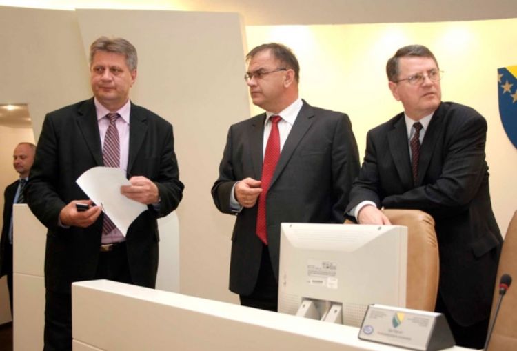Dugovi ugrozili opstanak BHRT-a