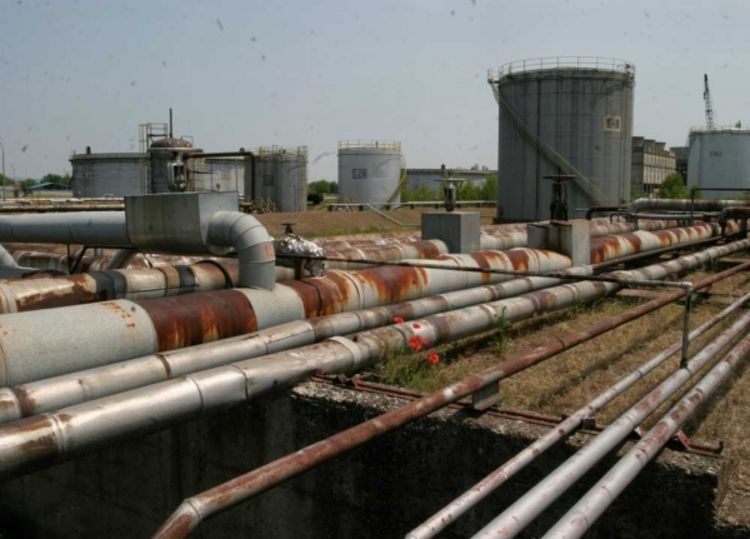 Rafinerija će preraditi 660.000 tona nafte
