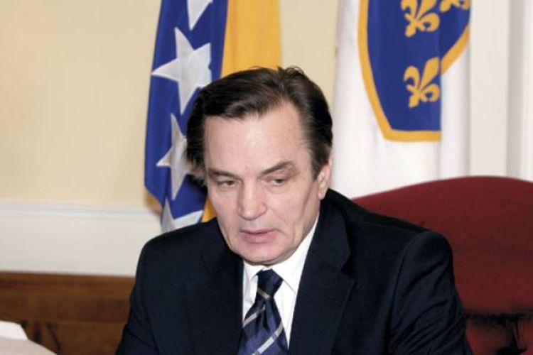 Silajdžić osudio potpisivanje