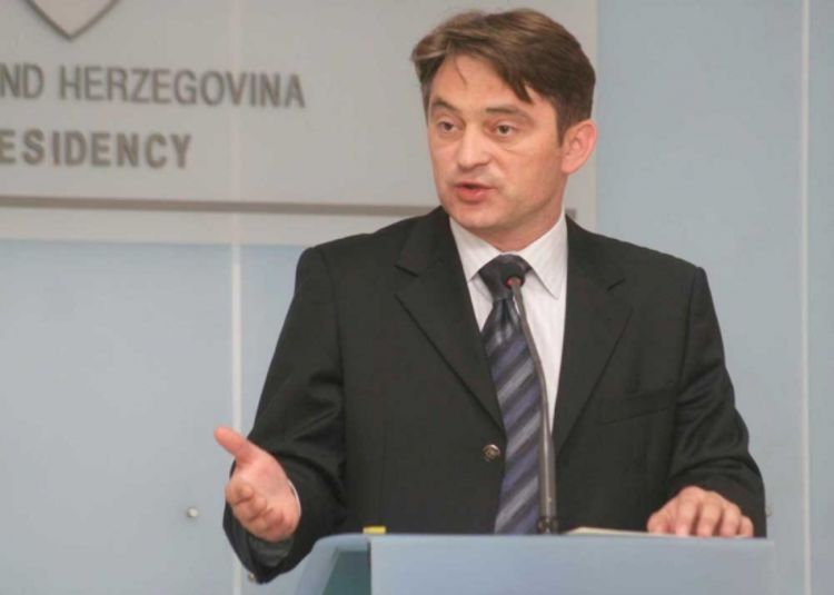 Silajdžić poteže veto zbog ugovora sa SPC