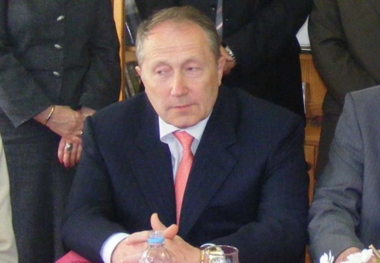 Ruski multimilioner želi da kupi Famos, Unis i dva rudnika