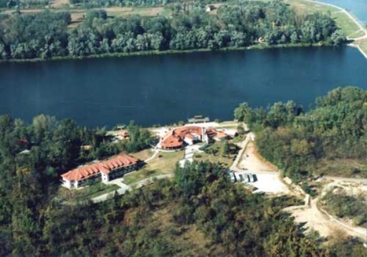 Vučićević gradi hotel vrijedan 40 miliona evra