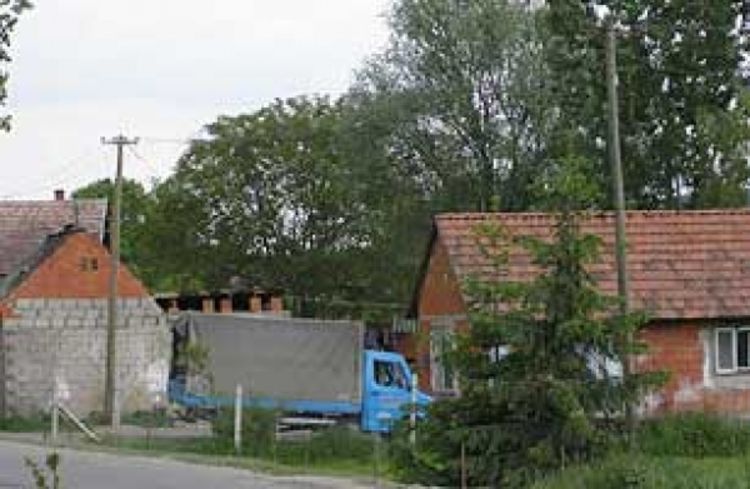 Četrnaestogodišnju djevojčicu silovao trinaestogodišnjak
