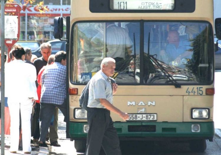 Puše u vozilima