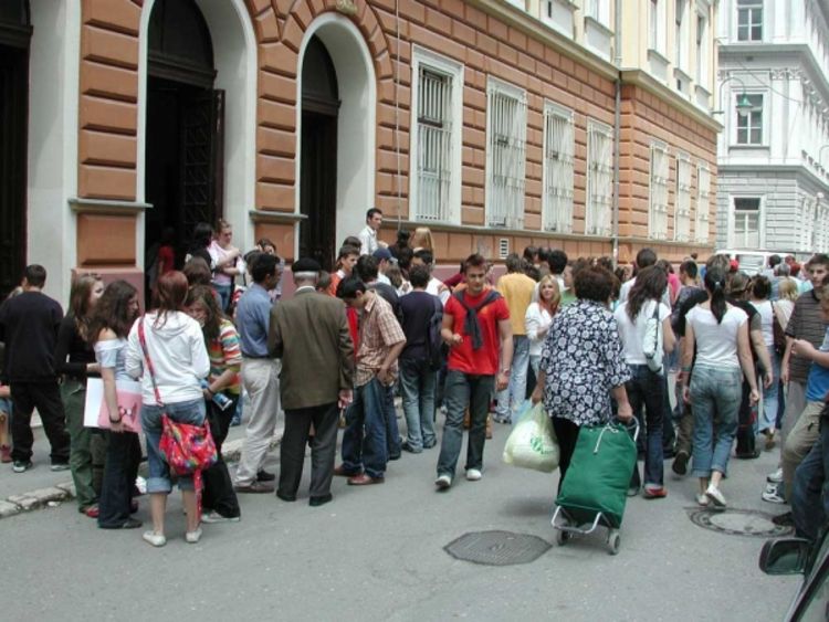 Ove godine 25 odsto manje učenika