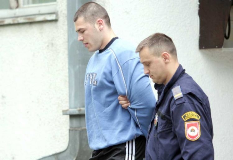 Pokajao se i dobio tri i po godine zatvora