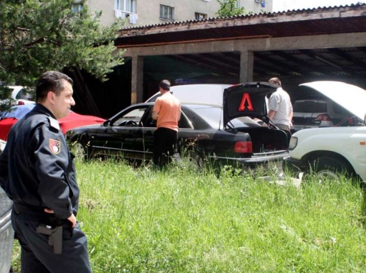 Izuzeto šest vozila iz Gašijeve garaže