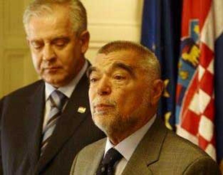Mesić i Sanader osudili izjavu Jeremića