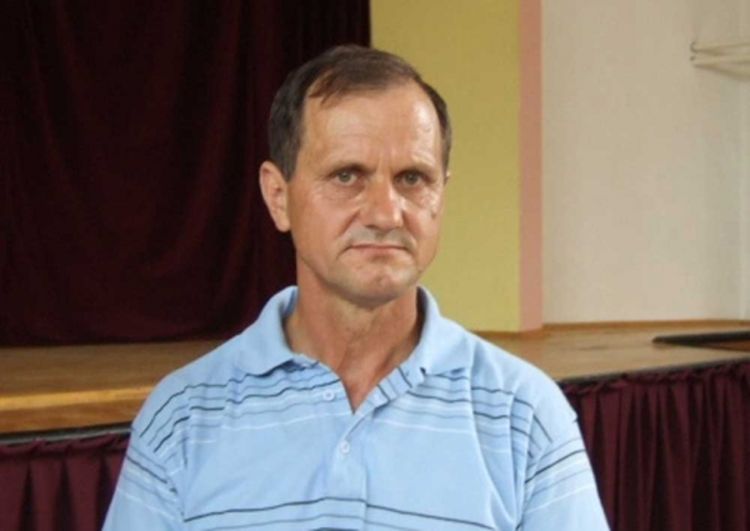 Potrebna pomoć nepokretnom mladiću