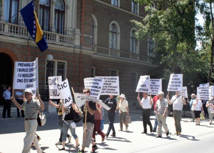 Zahtjeve ostavili na zaključanim vratima