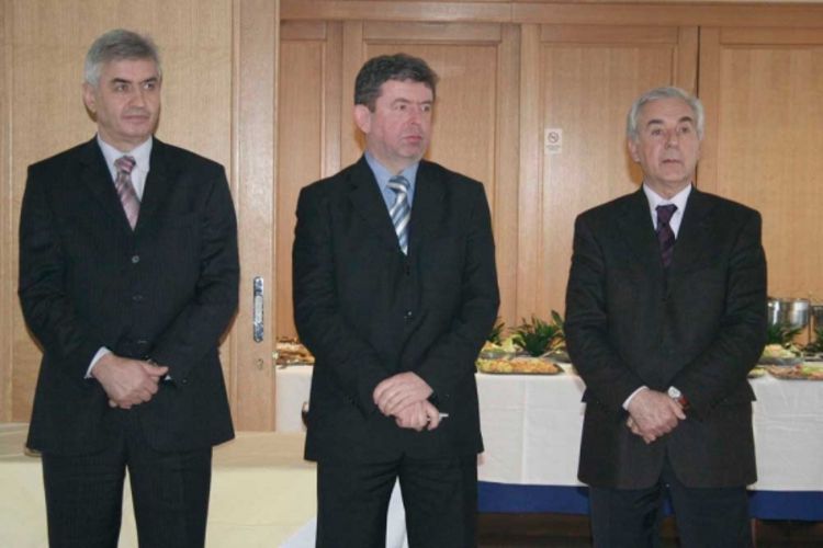 Opstrukcije čuvaju Đođića