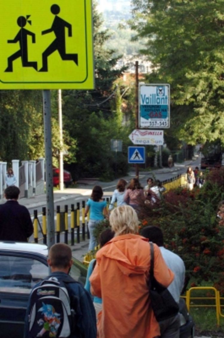 Žene i dalje više čuvaju djecu