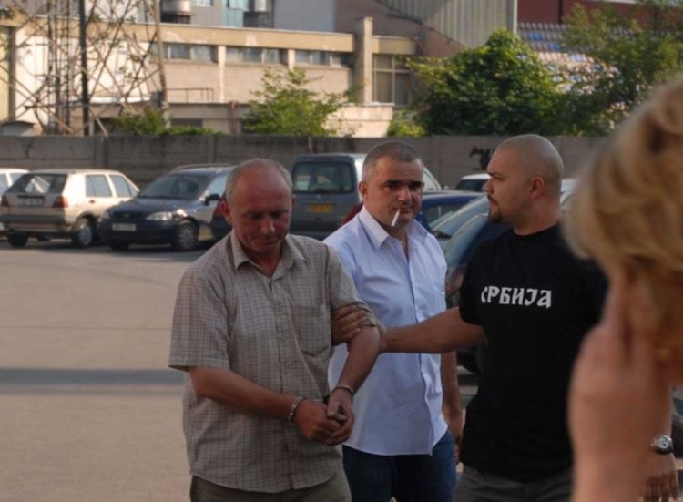 Seksualno iskorištavali djevojčicu
