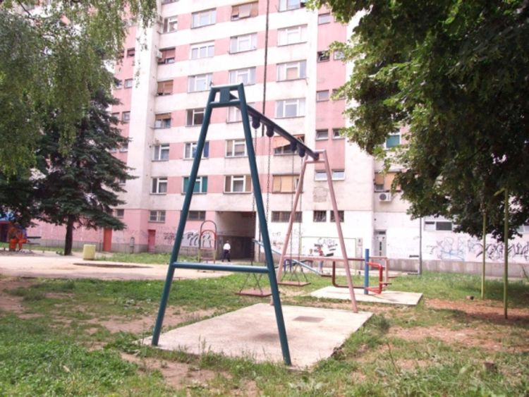Uskoro uređenje igrališta na Bulevaru cara Dušana