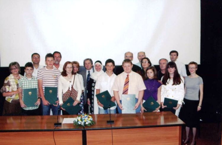 Najboljima učenicima novčane nagrade i priznanja