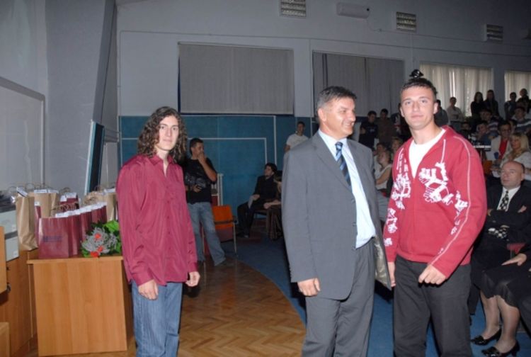 Nagrađeni učenici generacije