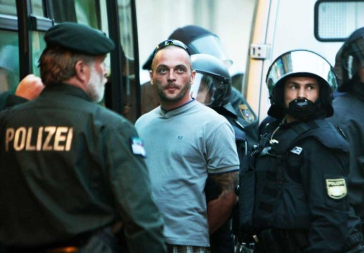 Besana noć za policiju